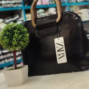کیف دسته چوبی چرم نیم گرد