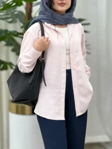 • شومیز سیلک کریستال شیشهای وارداتی VENO صورتی • شومیز زنانه سیلک کریستال شیشهای قهوهای • شومیز شیشهای VENO رنگ عنابی • شومیز آستین بلند زنانه آبی آسمانی VENO • شومیز یقه مردانه سیلک کریستال وارداتی • شومیز دکمهدار زنانه دو سایزی VENO