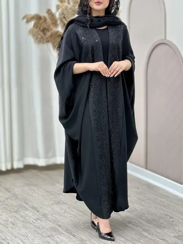 مانتو عبای وارداتی زنانه با کرپ اسود درجه یک و خرجکار منجوقدوزی - تصویر 3